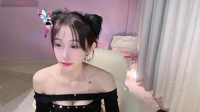 ai-ai-mi online show from November 29, 11:21 am