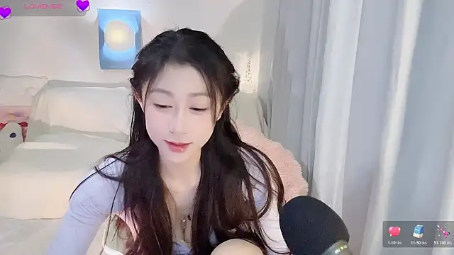 ai-ai-mi online show from March 10, 10:19 am