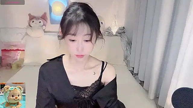 ai-ai-mi online show from April 14, 1:38 pm