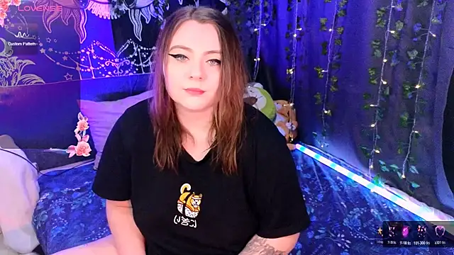 Snapshot of Marshmallowbeauty chatting on December 14, 10:04 pm Marshmallowbeauty online show from December 14, 10:04 pm