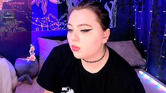 Snapshot of Marshmallowbeauty chatting on October 26, 7:03 pm Marshmallowbeauty online show from October 26, 7:03 pm