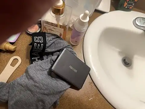 Matthew23Z online show from December 1, 9:32 am