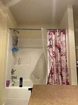 Matthew23Z online show from October 18, 9:06 pm