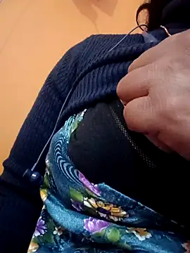 Hott locky online show from October 27, 10:16 am