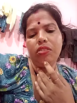 Snapshot of Hott_locky chatting on October 6, 11:38 pm Hott locky online show from October 6, 11:38 pm