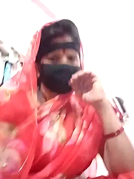 Hott locky online show from December 13, 8:15 pm