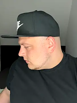 xXLustMolchXx online show from September 23, 4:14 pm