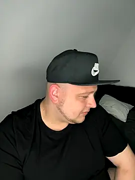 xXLustMolchXx online show from October 6, 4:52 pm