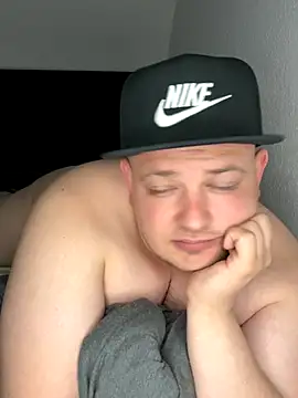 xXLustMolchXx online show from October 1, 4:44 pm