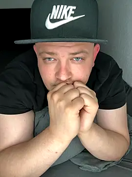 xXLustMolchXx online show from September 30, 4:57 pm