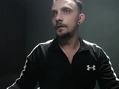 guesswhatbitch online show from October 9, 8:09 pm