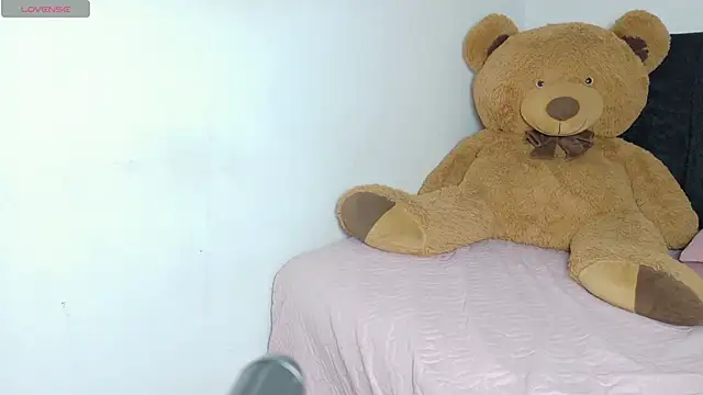 Natashaparker   online show from November 22, 7:57 pm