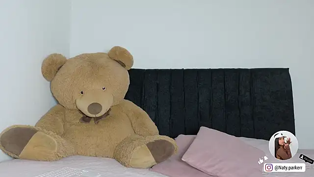 Natashaparker   online show from June 2, 3:50 am