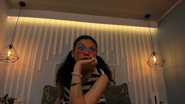 SweetStarr  online show from October 23, 12:04 pm