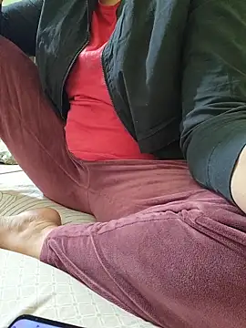 Feel the Fun online show from November 29, 4:34 am