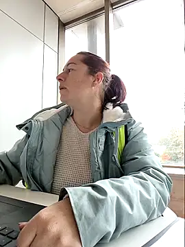 bichota85 online show from December 2, 10:17 am