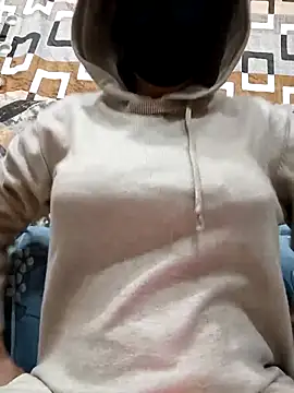 Sophia James  online show from December 18, 6:12 pm