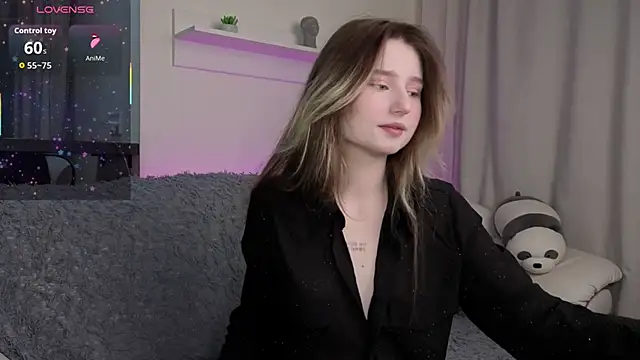  Lua   online show from December 15, 10:04 pm