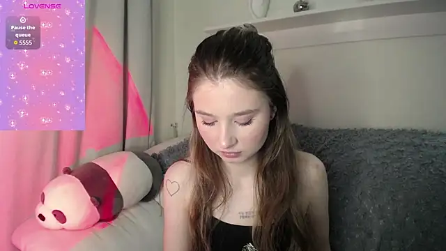  Lua   online show from October 10, 11:44 am