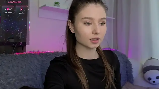  Lua   online show from February 6, 11:28 am