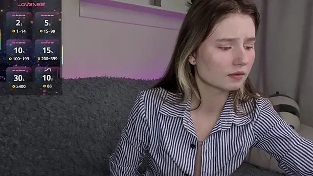  Lua   online show from December 16, 10:25 pm