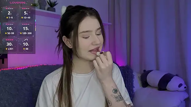  Lua   online show from March 11, 10:04 pm