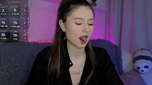  Lua   online show from January 31, 10:08 pm