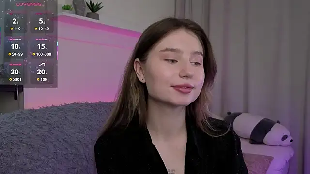  Lua   online show from March 8, 2:04 am