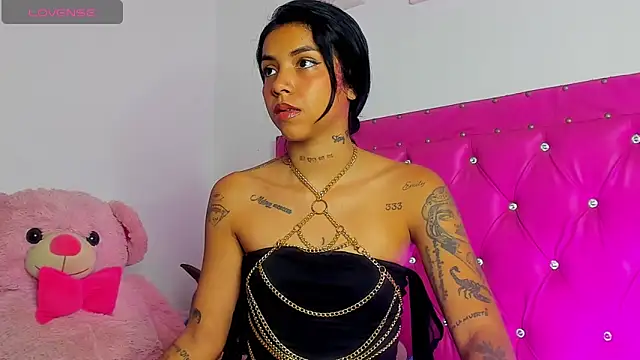 dahiiangomezz online show from June 11, 10:51 pm