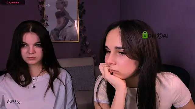 Snapshot of ariana_ross7 chatting on December 16, 8:13 pm ariana ross7 online show from December 16, 8:13 pm