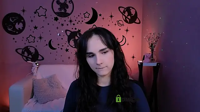 ariana ross7 online show from April 4, 7:20 pm