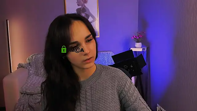 Snapshot of ariana_ross7 chatting on November 10, 12:15 am ariana ross7 online show from November 10, 12:15 am