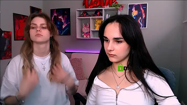 ariana ross7 online show from March 8, 1:03 pm