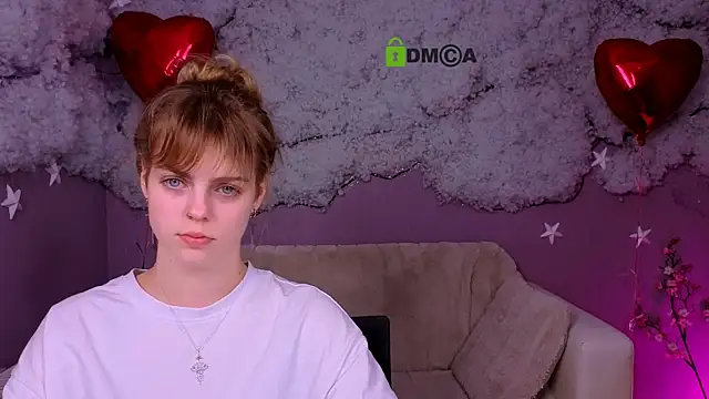 ariana ross7 online show from June 25, 9:47 am