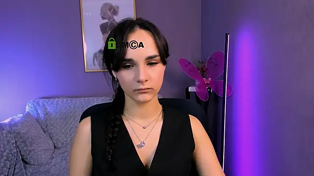 Snapshot of ariana_ross7 chatting on November 11, 8:14 pm ariana ross7 online show from November 11, 8:14 pm