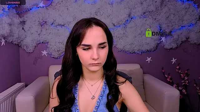 ariana ross7 online show from June 19, 9:37 am
