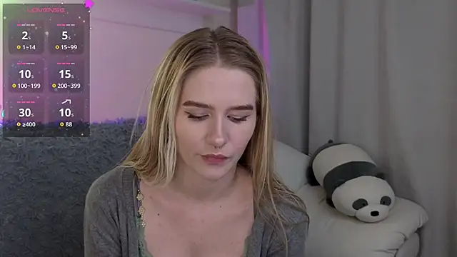 Ange Lus online show from November 18, 4:21 pm