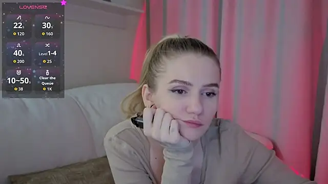 Ange Lus online show from November 6, 3:49 pm