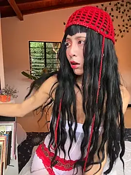 Nymphel1Moth online show from November 4, 10:24 pm