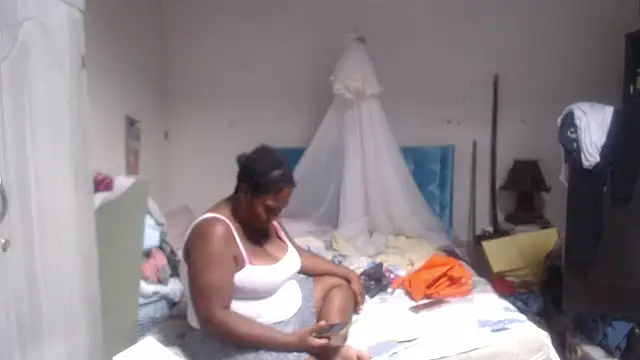 Snapshot of rachelexoticgirl chatting on July 5, 7:43 pm rachelexoticgirl online show from July 5, 7:43 pm