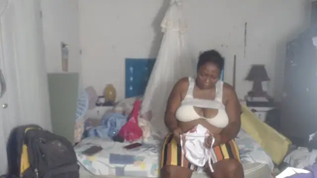 Snapshot of rachelexoticgirl chatting on June 11, 11:57 pm rachelexoticgirl online show from June 11, 11:57 pm