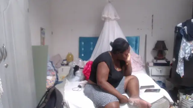 Snapshot of rachelexoticgirl chatting on June 6, 6:57 pm rachelexoticgirl online show from June 6, 6:57 pm