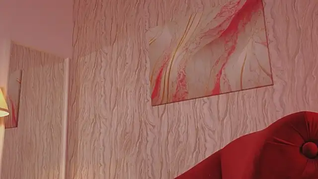 Snapshot of Sweet_Lya09 chatting on September 19, 4:44 pm Sweet Lya09 online show from September 19, 4:44 pm