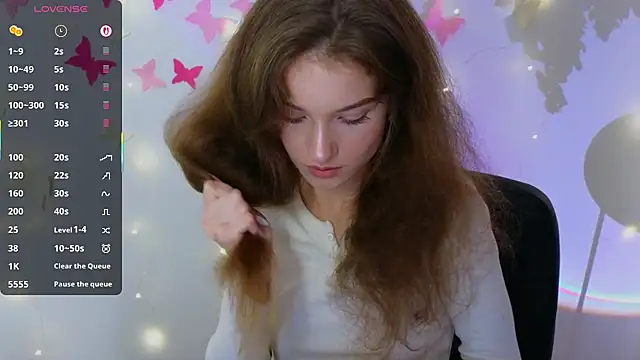 Katyaa Lover online show from November 17, 4:33 pm