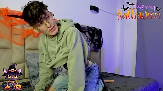 bellmontneon online show from October 31, 12:46 pm