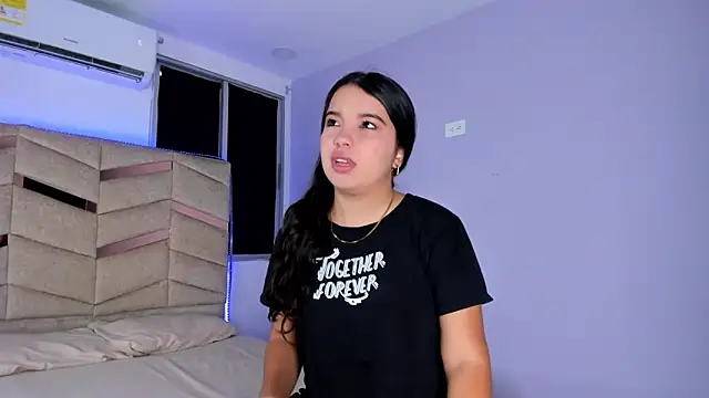 LunaWiill  online show from December 1, 12:39 pm