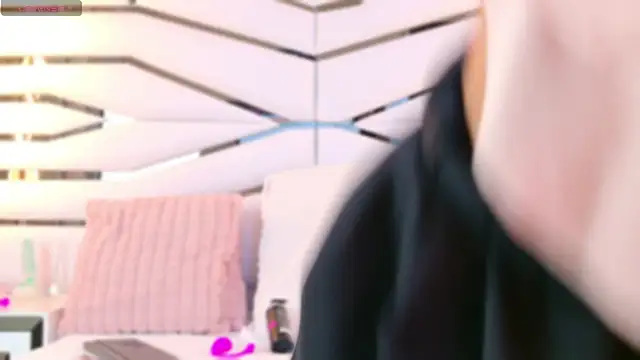 Snapshot of SabrinnaTaylor chatting on September 25, 7:09 pm SabrinnaTaylor online show from September 25, 7:09 pm