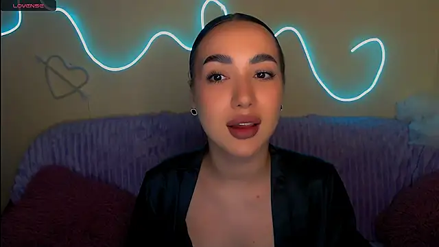 Mia cutie77 online show from November 2, 10:09 am