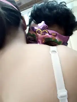 thedelhicouplexxx online show from September 20, 6:24 pm