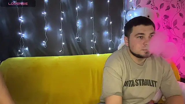 coupleinspire online show from November 30, 8:20 pm